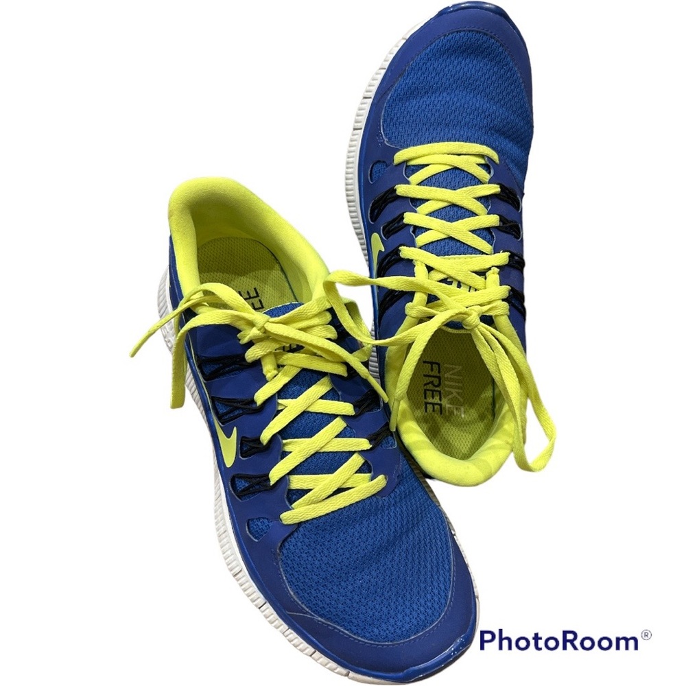 LAST CHANCE!! Women’s Nike Free 5.0+ hyper blue / volt 8 EXCELLENT!